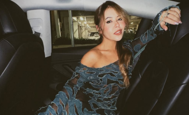Con ingenioso video, Juliana revela la lista de temas de su álbum ‘La Pista’