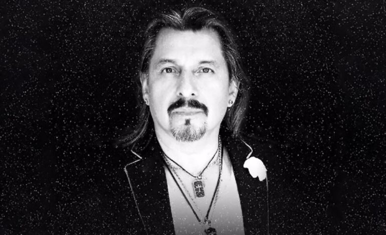 Pete Astudillo: la mente detrás de las composiciones de Selena