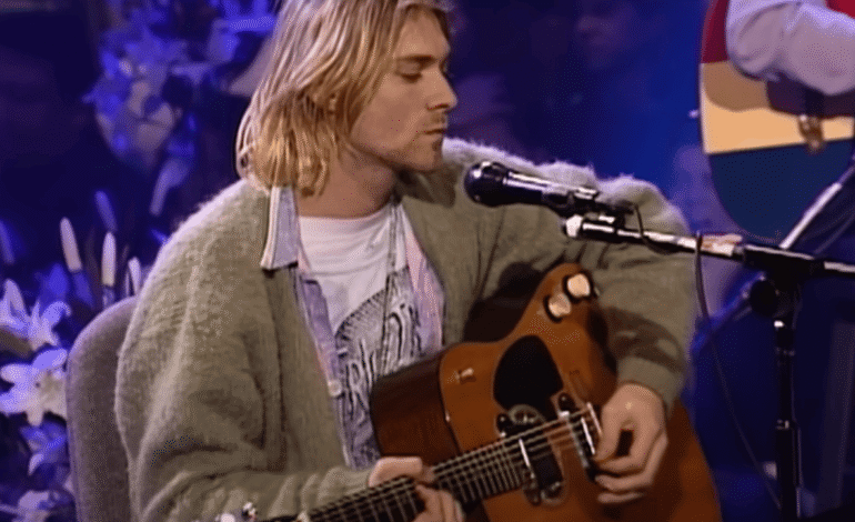30 años de ‘MTV Unplugged In New York’, el disco en concierto póstumo de Nirvana