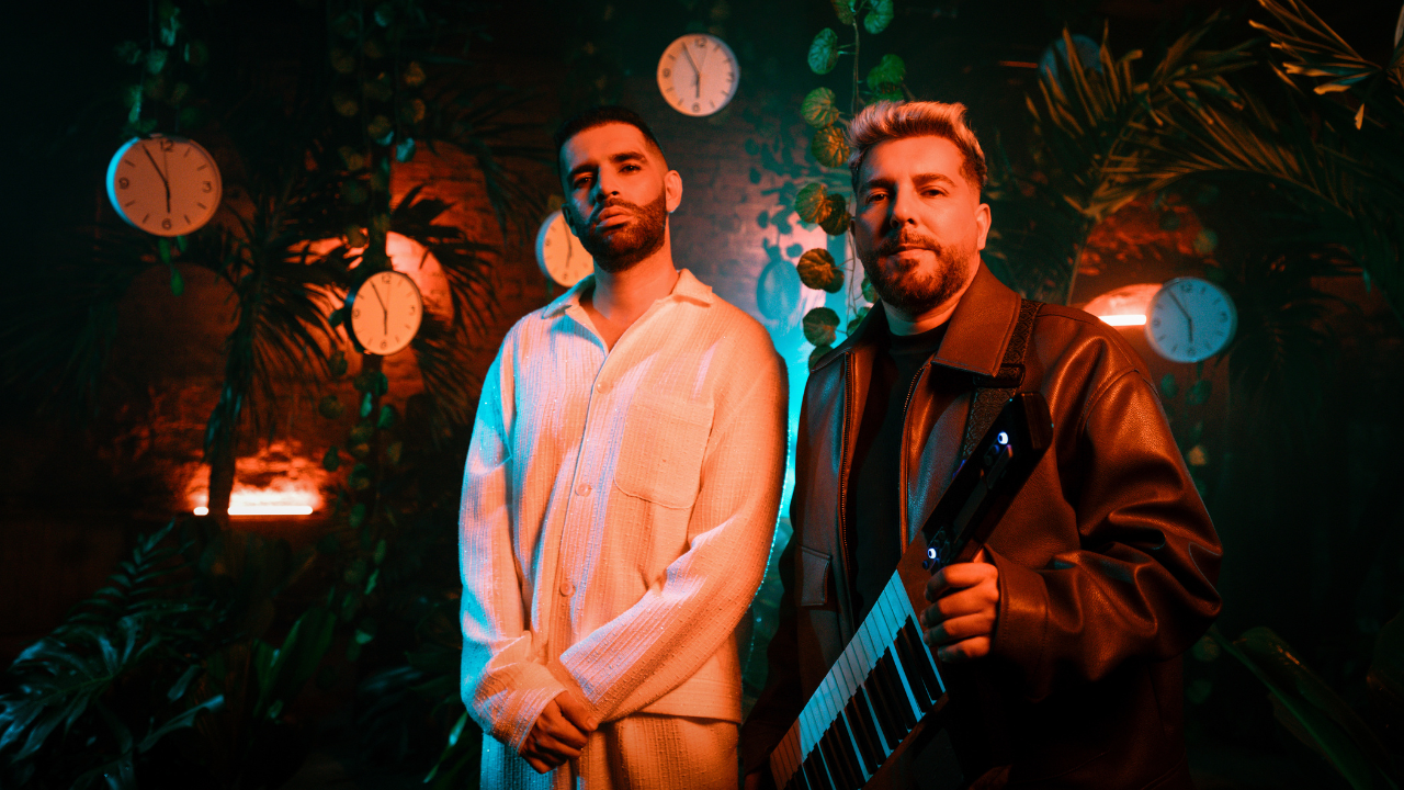 Alkilados lanza ‘KOA’, su primer álbum en más de diez años