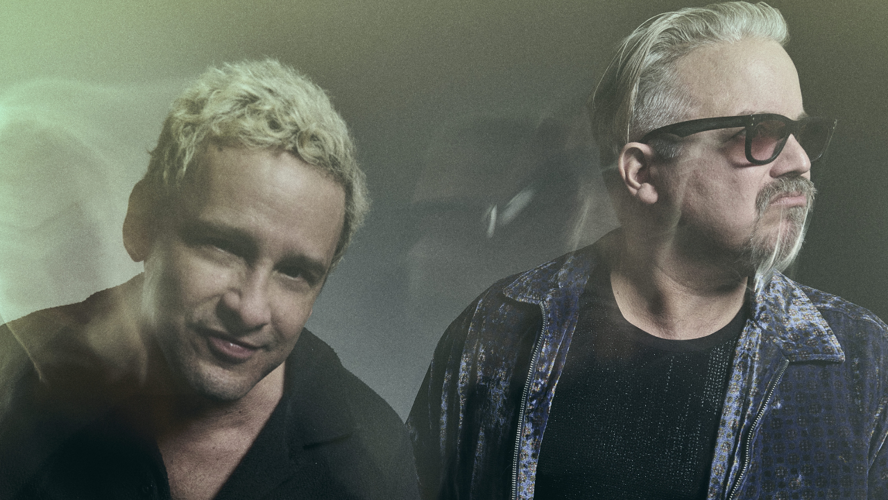 Los Amigos Invisibles presentan nuevas versiones de “Wiki Wiki” junto a Proyecto Uno y más