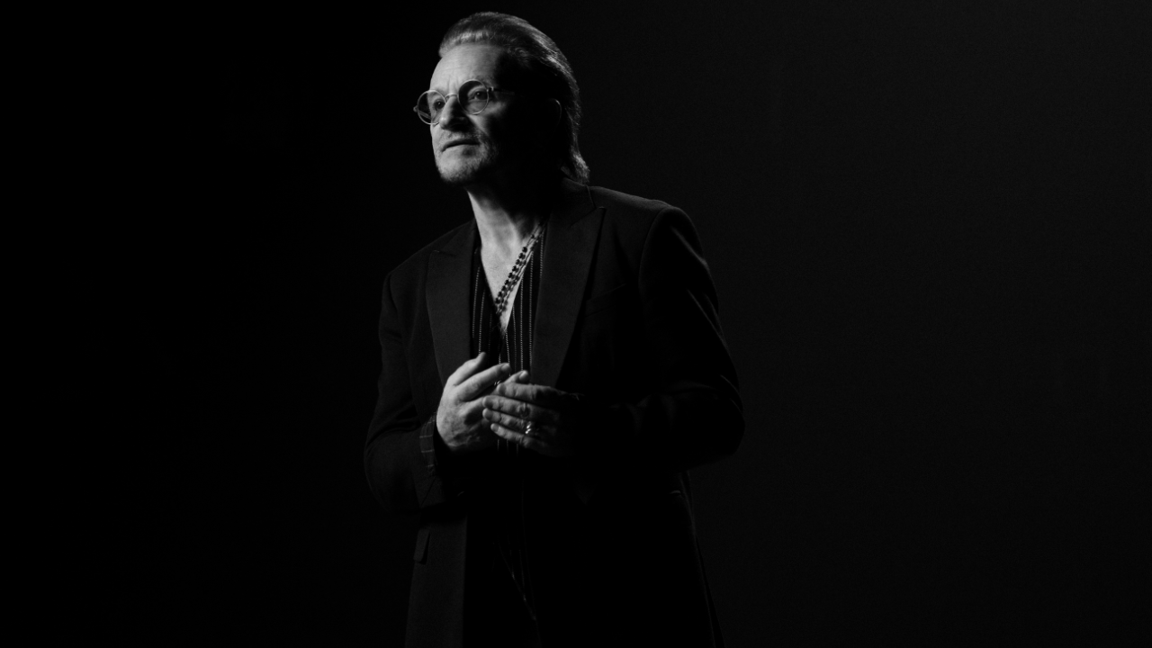 Bono presenta su documental Stories Of Surrender y un EP con el resto de U2 como acompañantes