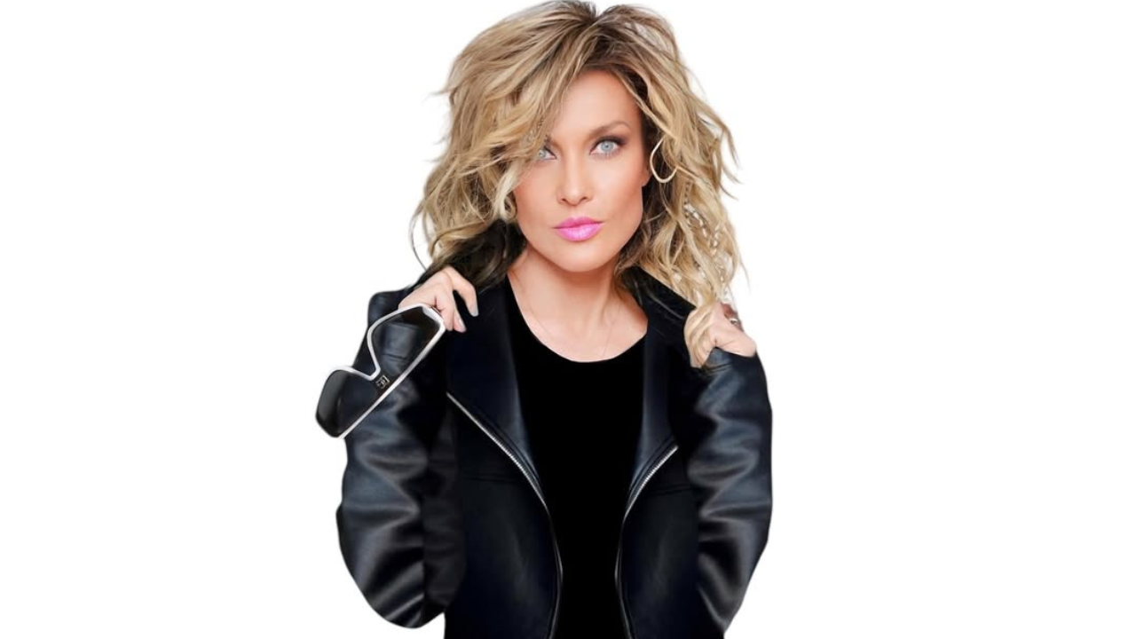 Fey revive ‘Azúcar Amargo’ en nueva versión junto a Marta Sánchez