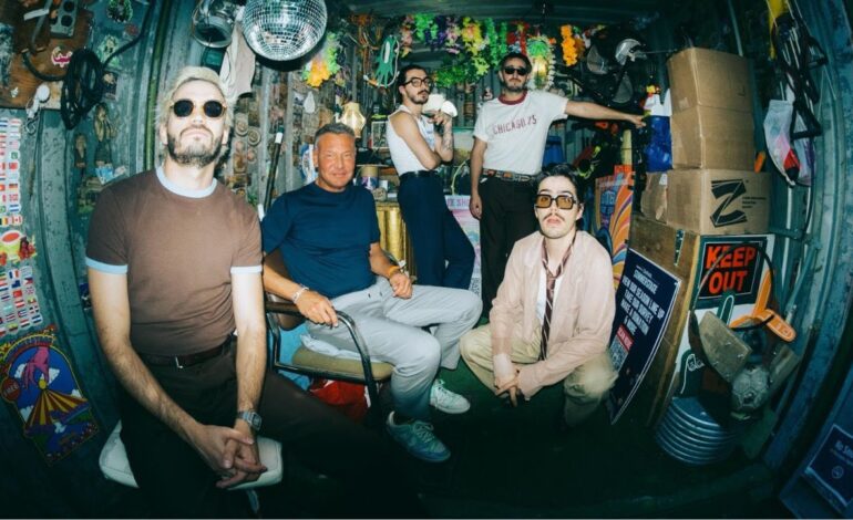 Morat firma con WK Entertainment y HYBE Latin America para expansión global