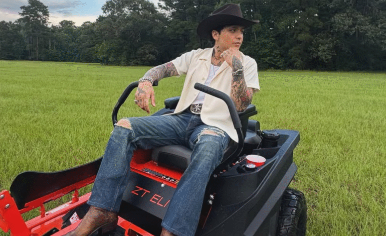 Christian Nodal lanza sencillo “La Que Se Fue, Se Fue” y anuncia nuevas fechas de su gira internacional