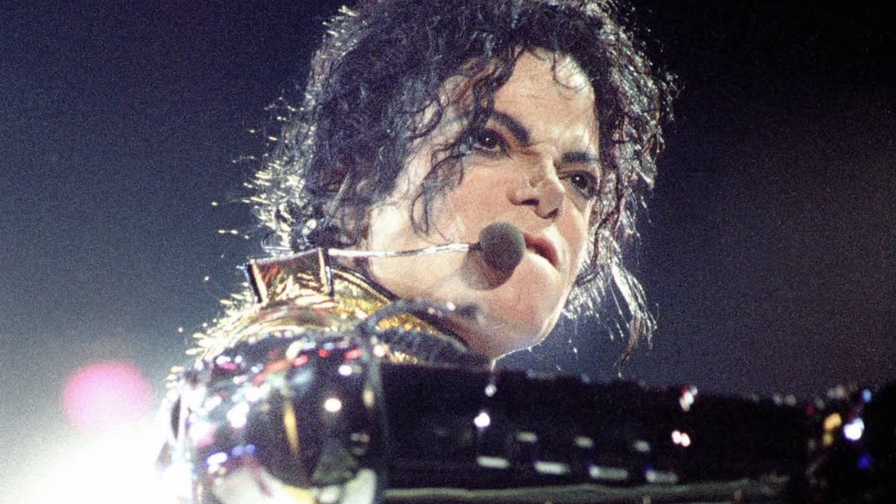 Biopic de Michael Jackson se retrasa hasta abril de 2026