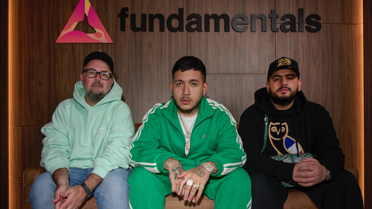 Kris R firma con Fundamentals para potenciar su carrera internacional