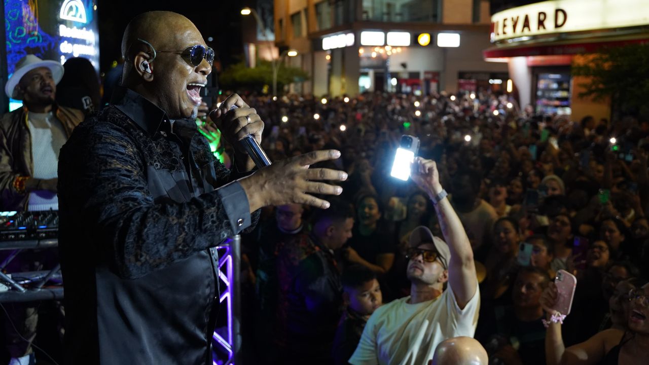 Así fue la presentación de Willy García cantando “Vente Pa’ Cali”, por los 489 años de la capital valluna