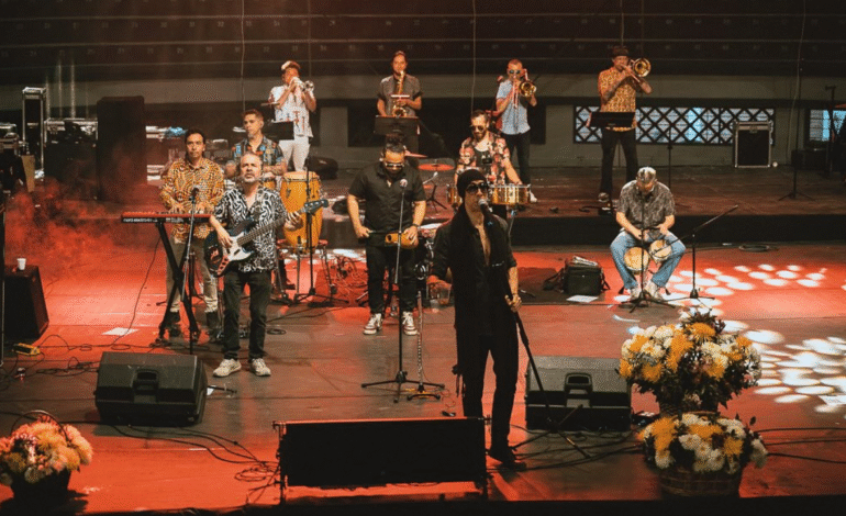 La 33 reinterpreta “Entre Caníbales” de Soda Stereo en clave de salsa