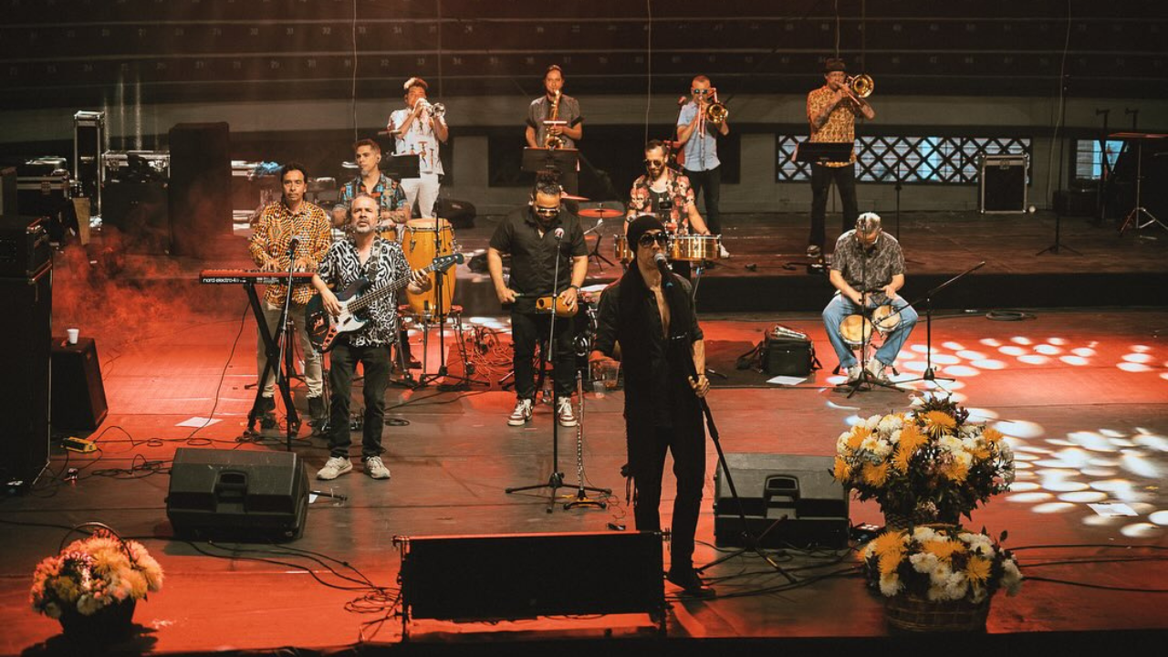 La 33 reinterpreta “Entre Caníbales” de Soda Stereo en clave de salsa