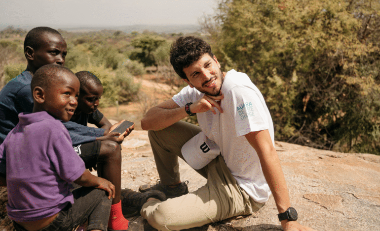 Sebastián Yatra presenta el video de “Amen”, inspirado en proyectos sociales en Kenia