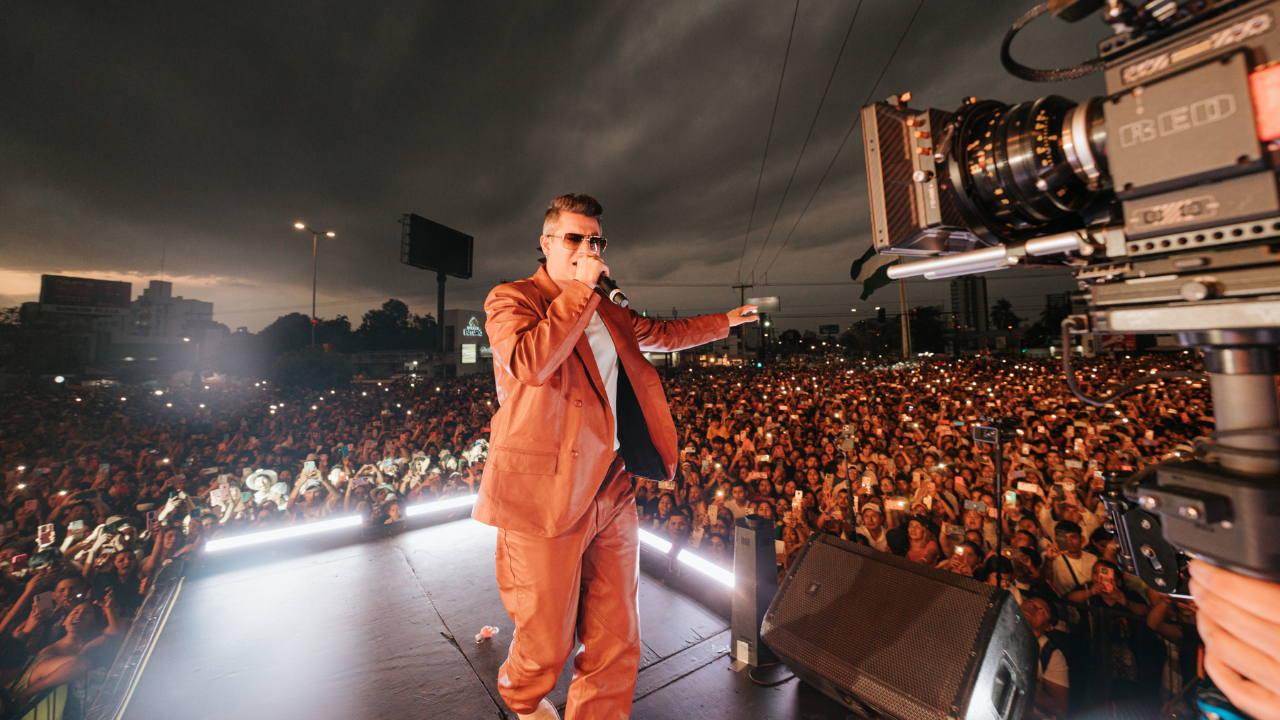 Pipe Bueno grabó en Bolivia el video de su próxima colaboración musical, “No Tengo Valor”