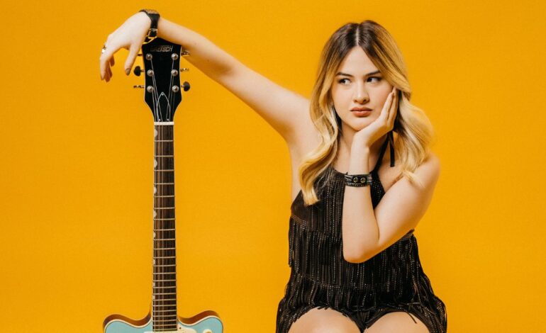 Mar Rendón: La estrella pop que comienza a conquistar Latinoamérica, de la mano de un famoso productor de reggaetón