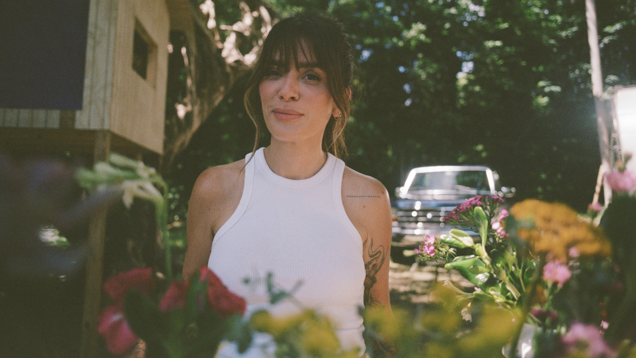 Kany García estrena “Tierra Mía”, el primer adelanto de su próximo álbum