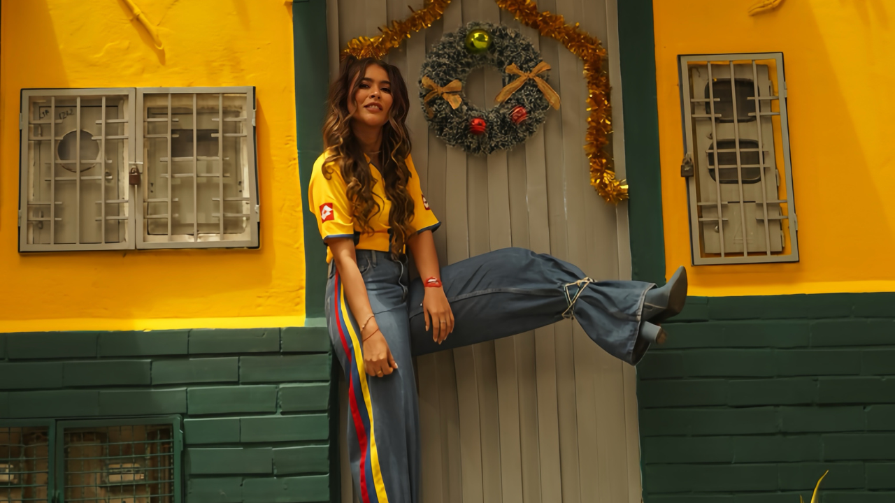 Con una versión vallenata de «Diciembre», Karen Lizarazo enciende la Navidad