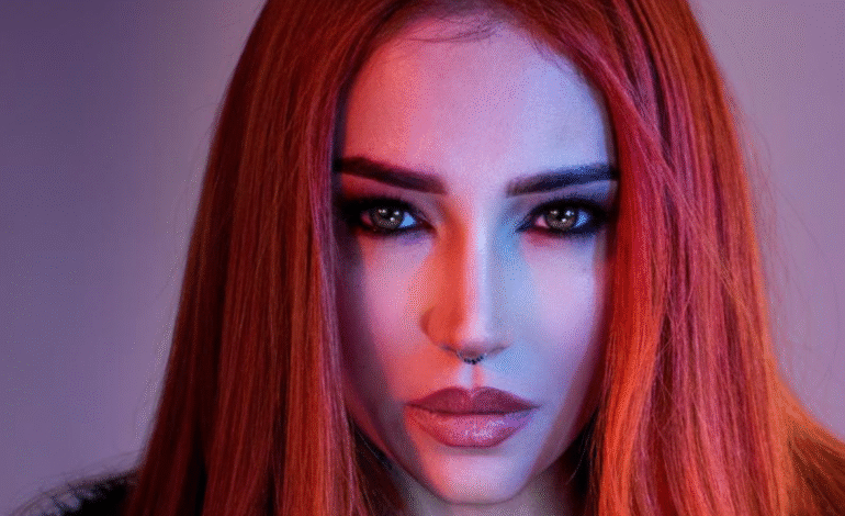 Alejandra Rosales: La DJ y productora que se inspira en sus públicos, llegando a grandes escenarios nacionales e internacionales