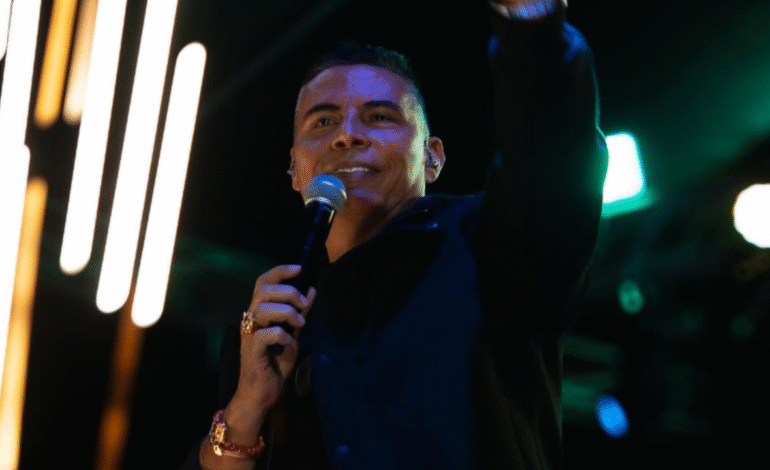 El Andariego obtiene el Hot Shot Debut de la semana con “La Foto De Los Dos”