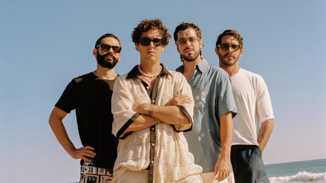 Rawayana da la bienvenida al 2026 preguntando ‘¿Dónde Es El After?’