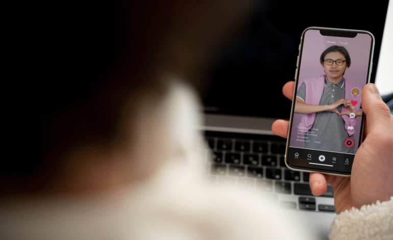 TikTok asegura su futuro en EE. UU. con nueva empresa liderada por inversionistas estadounidenses