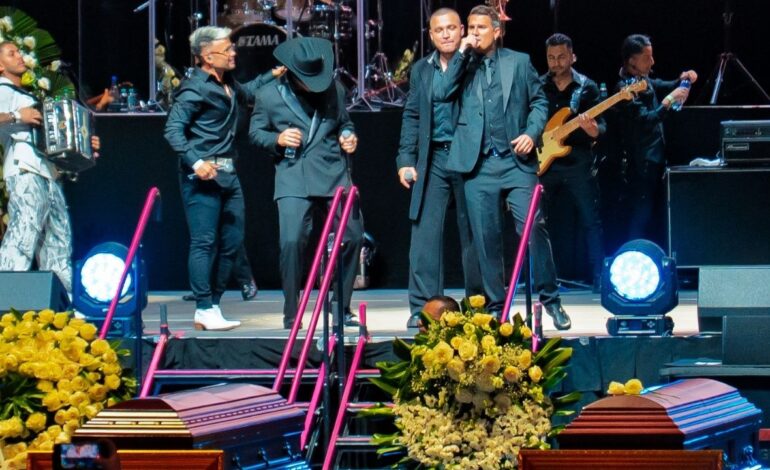 Más de 14.000 fanáticos llegaron al Movistar Arena para despedir a Yeison Jiménez