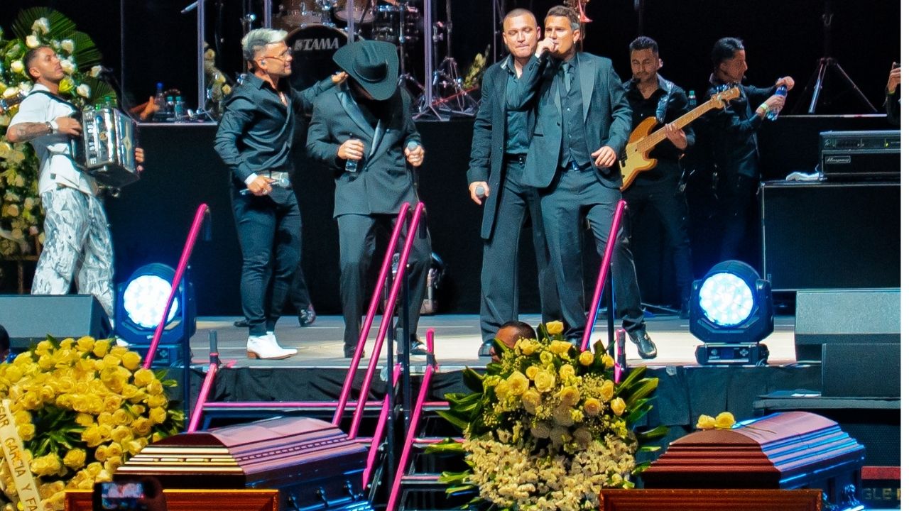 Más de 14.000 fanáticos llegaron al Movistar Arena para despedir a Yeison Jiménez