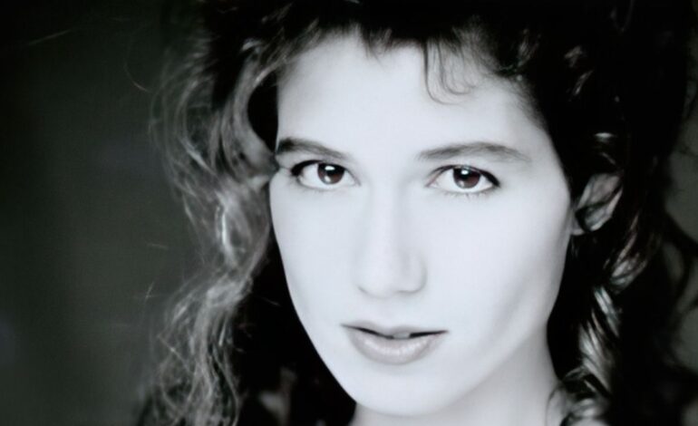 Del góspel al Top 40: la historia detrás de Amy Grant y su ‘Heart in Motion’
