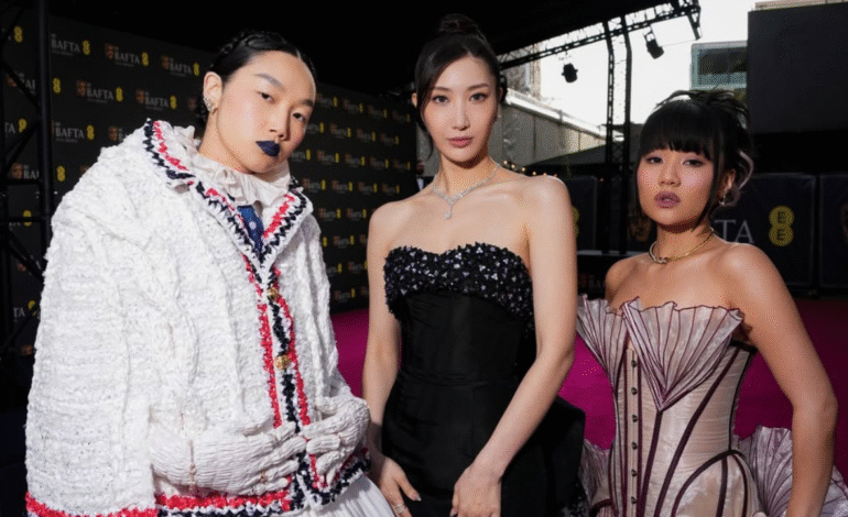 Cantantes de HUNTR/X son Mujeres del Año de Billboard Women in Music 2026