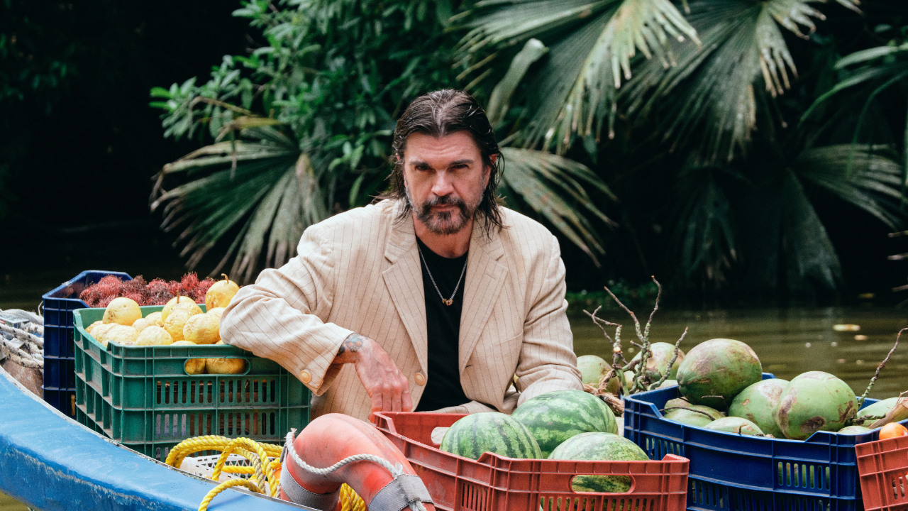 Juanes explora su dualidad en su nuevo álbum ‘JuanesTeban’