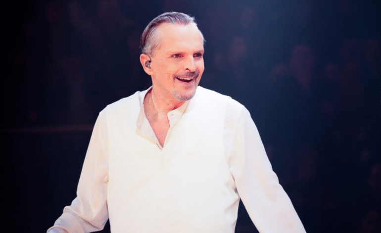 “Amante Bandido”: La canción que cambió el rumbo artístico de Miguel Bosé