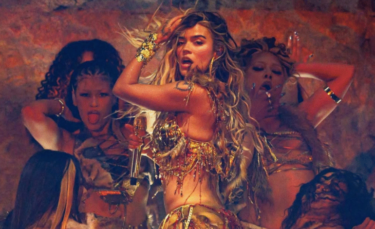 Karol G lleva el poder latino a Coachella: dos fechas con J Balvin, Ryan Castro y Becky G entre los invitados