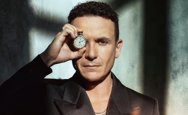 “Estar presente es la manera de honrar el tiempo”: Fonseca presenta su nuevo álbum ‘Antes Que El Tiempo Se Vaya’