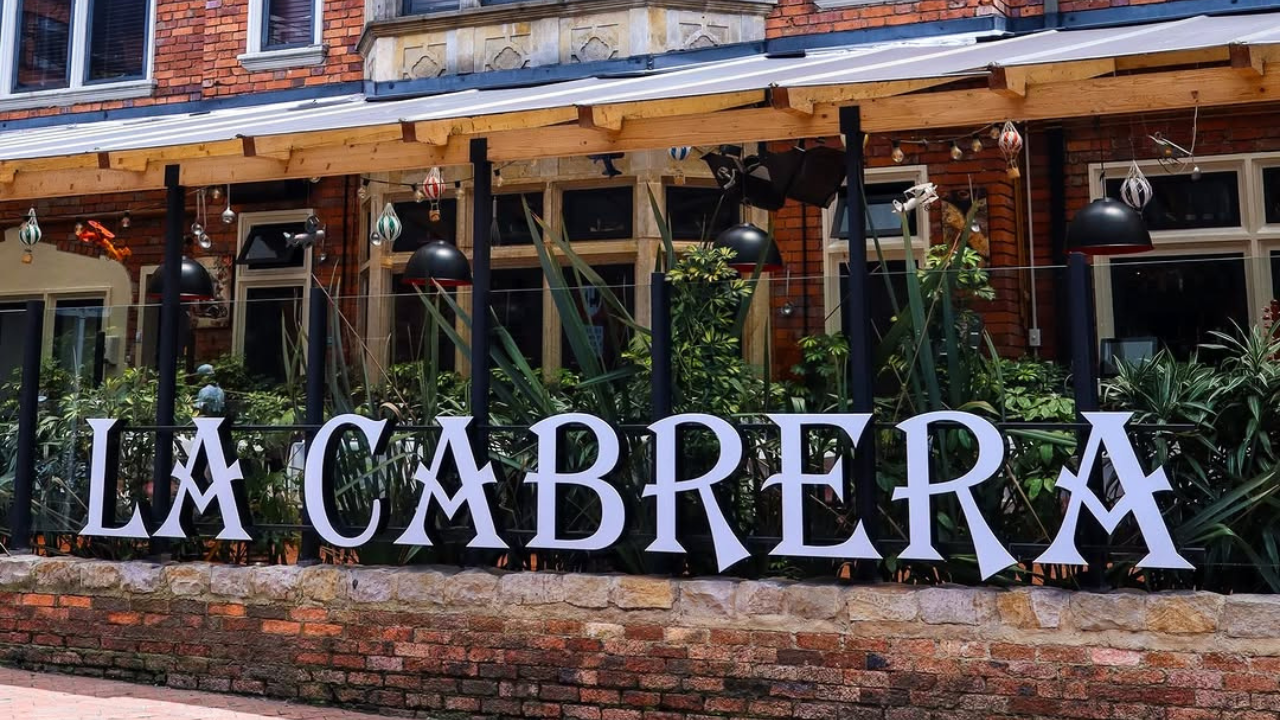 La Cabrera by Gastón Riveira: cuando la parrilla argentina se encuentra con los sonidos colombianos