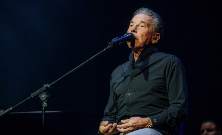 Ricardo Montaner llevó a Bogotá a La Cima del Cielo en sus dos noches en el Movistar Arena