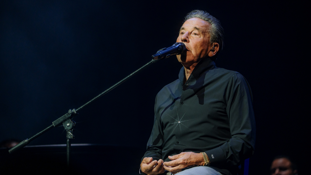 Ricardo Montaner llevó a Bogotá a La Cima del Cielo en sus dos noches en el Movistar Arena