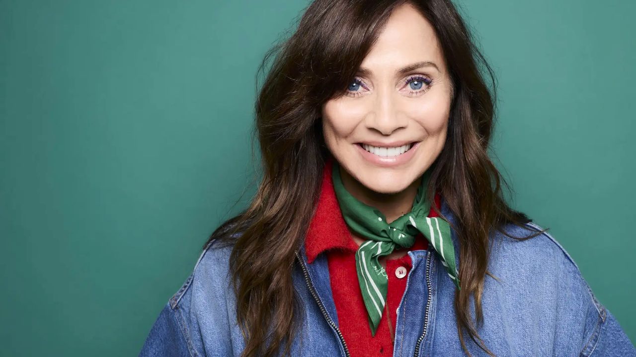 Natalie Imbruglia regresa con “Upside Down” y anuncia su nuevo álbum ‘Algorithm’