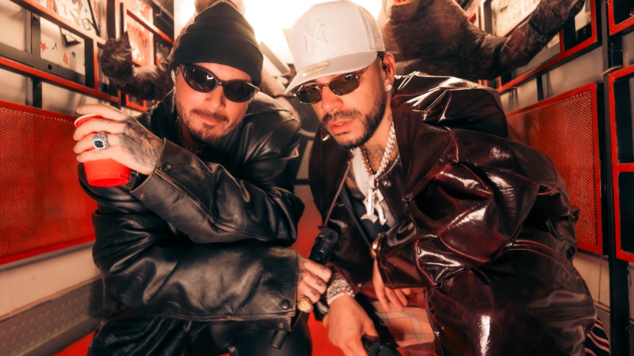 J Balvin y Ryan Castro no tenían planes de un álbum conjunto, pero unieron ambos mundos en ‘OMERTA’. 
