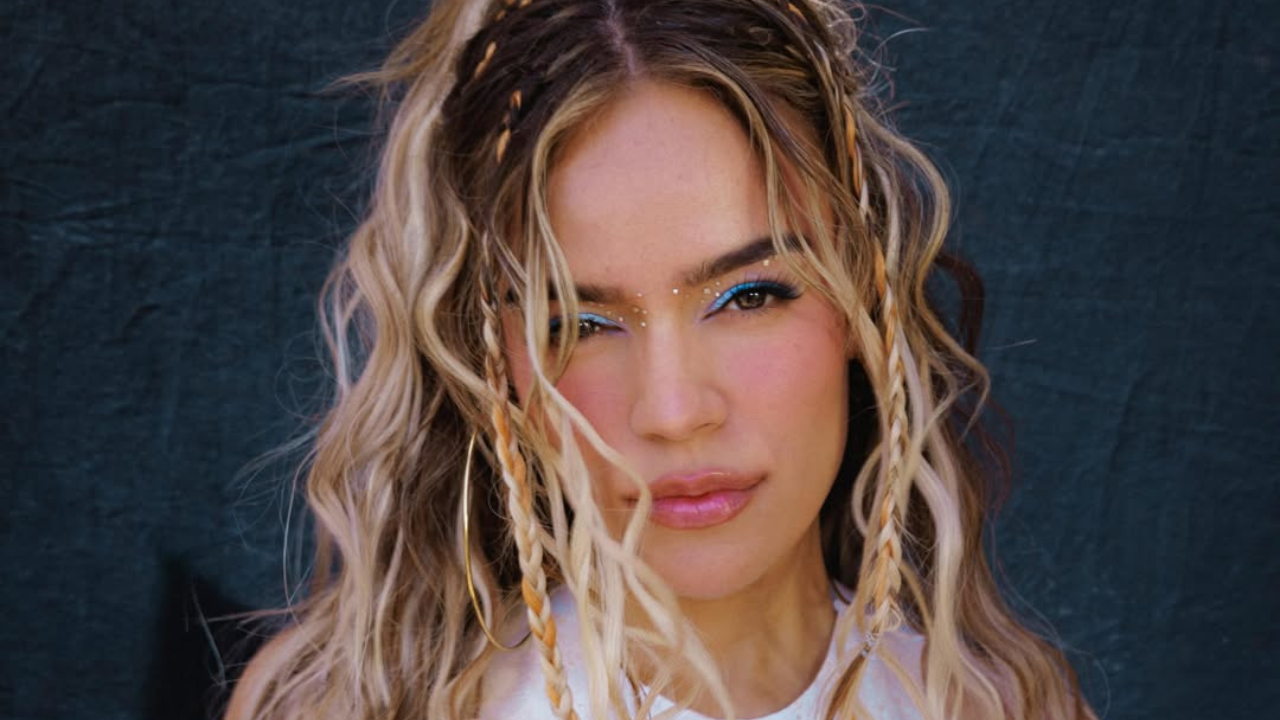 Karol G recibirá Premio Internacional de Excelencia Artística y actuará en los American Music Awards 2026