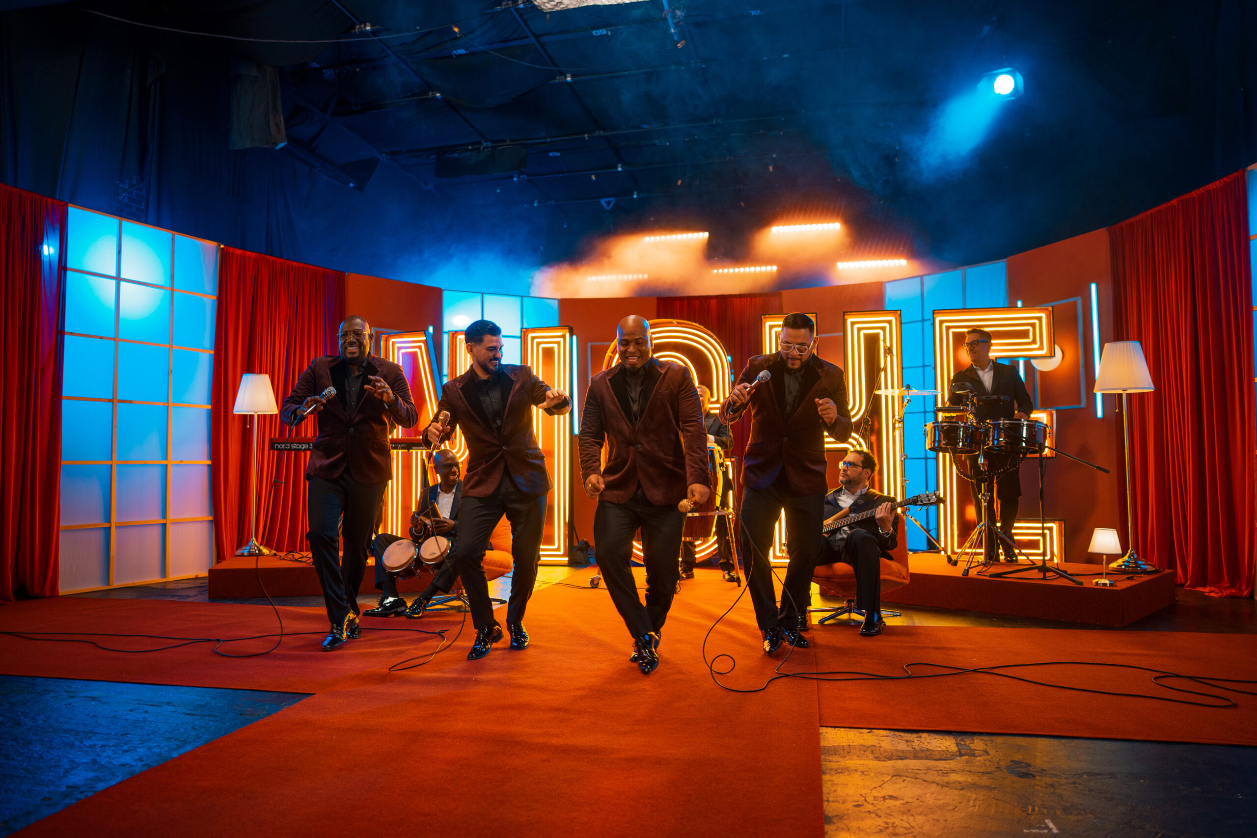 Salsa en Colombia 2026: más de 9.000 millones de impactos en radio y Grupo Niche lidera el ranking