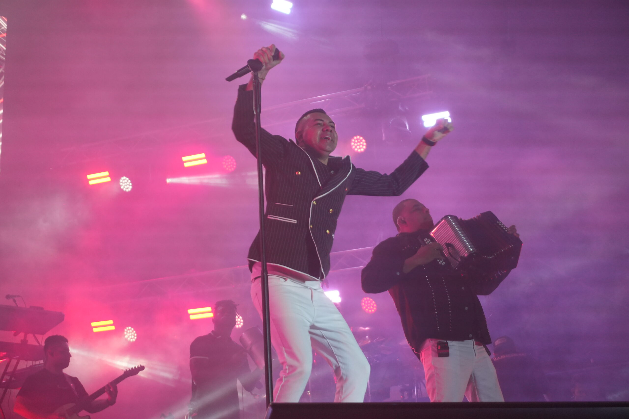 Mario Fuscaldo se coronó en el Festival Francisco el Hombre 2026, una edición que apostó por elevar el nivel del vallenato contemporáneo