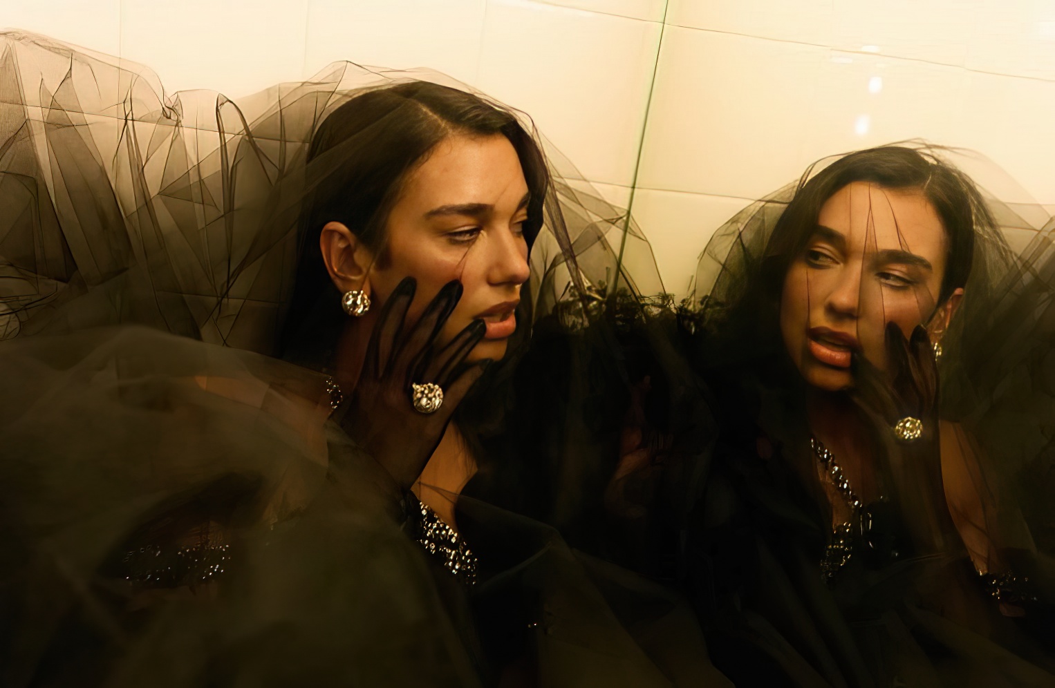 Dua Lipa lanza ‘Training Season’s Over’, un EP sorpresa que cierra la era ‘Radical Optimism’