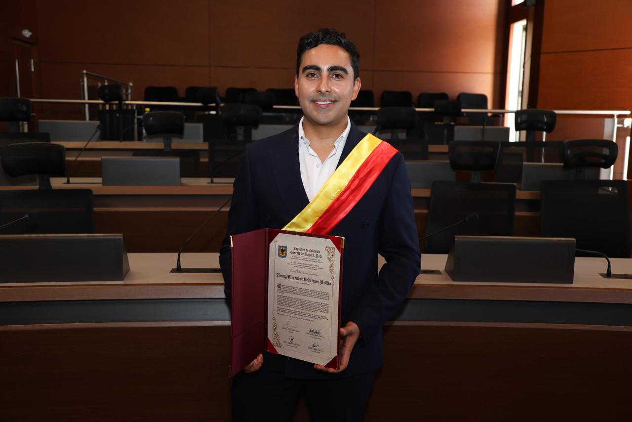Concejo de Bogotá exalta trayectoria del comunicador Jimmy Rodríguez Ardila